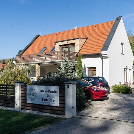 Bed and Breakfast Dreko Panzió&Borbisztró Győrújbarát Zewnętrze zdjęcie