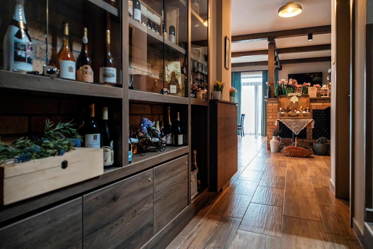 Bed and Breakfast Dreko Panzió&Borbisztró Győrújbarát Zewnętrze zdjęcie