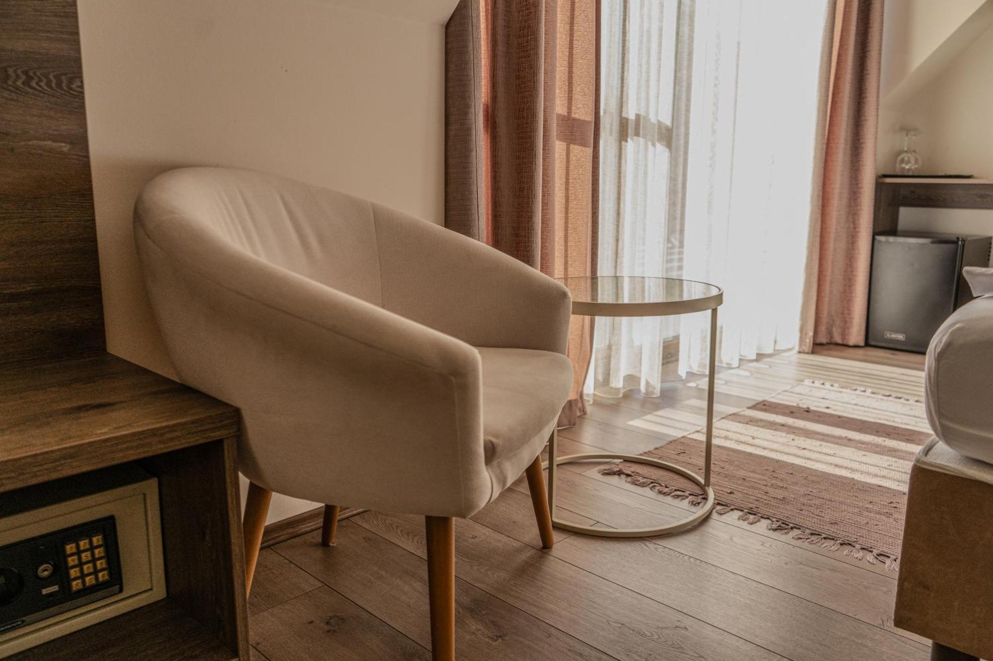 Bed and Breakfast Dreko Panzió&Borbisztró Győrújbarát Zewnętrze zdjęcie