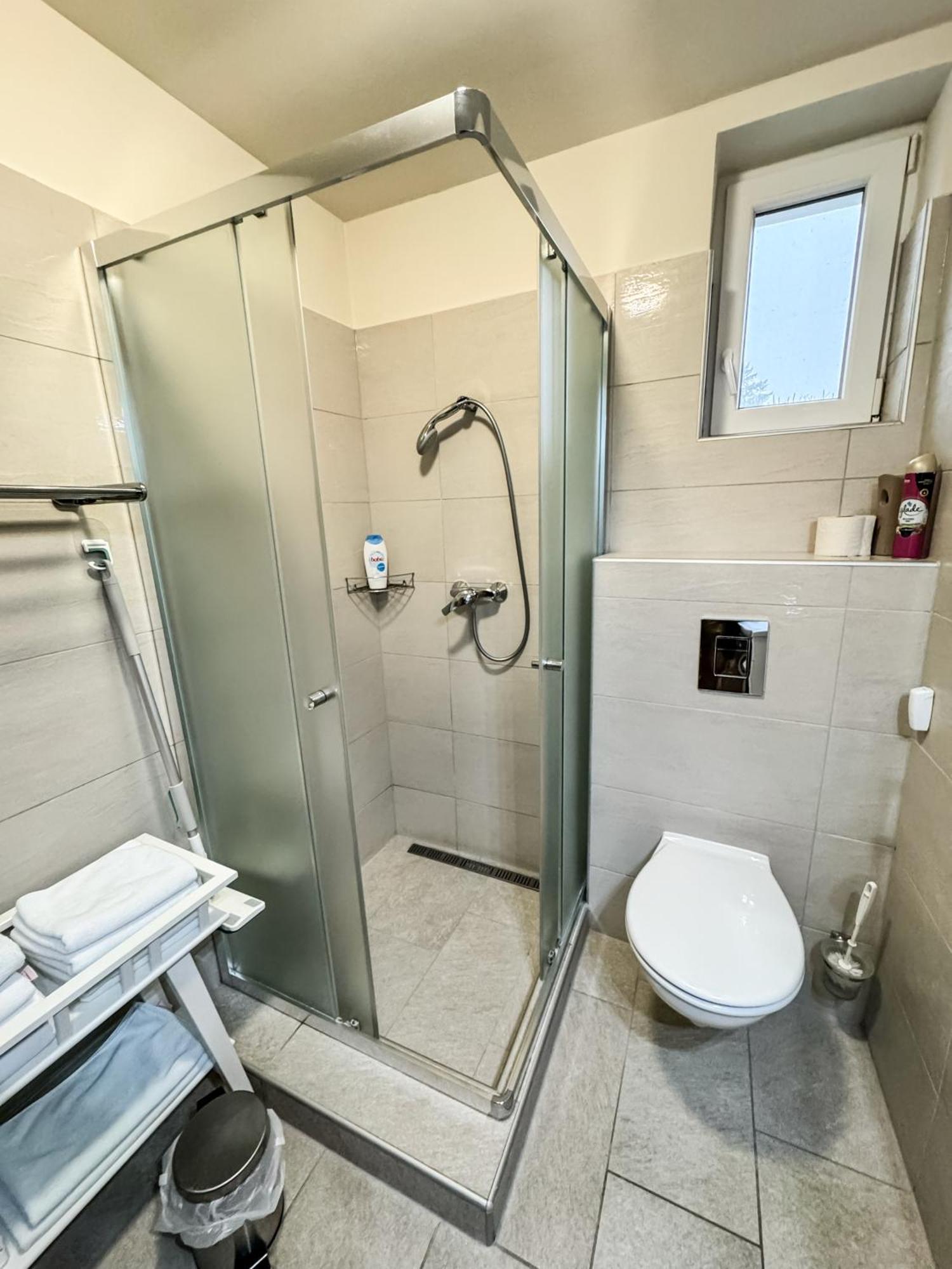Bed and Breakfast Dreko Panzió&Borbisztró Győrújbarát Zewnętrze zdjęcie